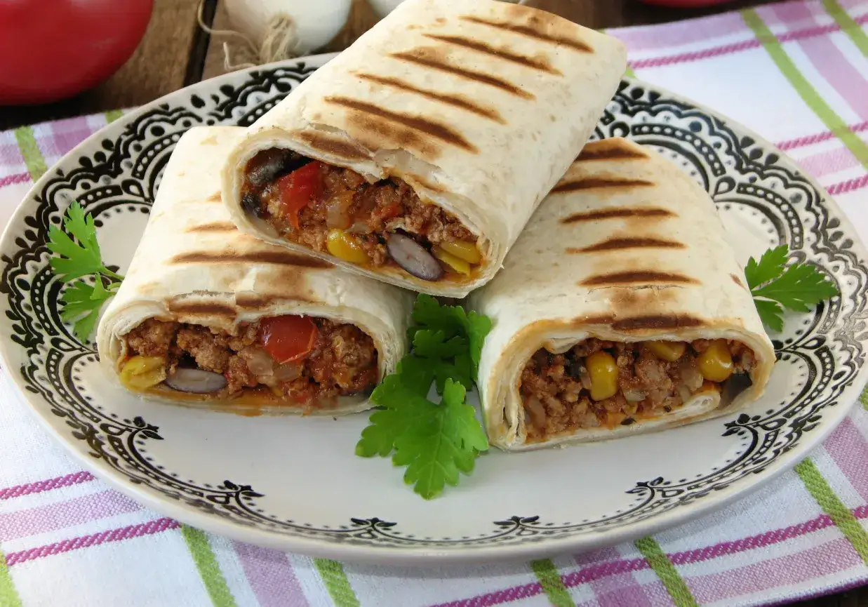 Tortilla z mięsem mielonym i serem - Jak zrobić idealną?