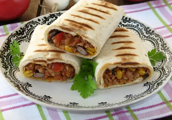 Tortilla z mięsem mielonym i serem - Jak zrobić idealną?